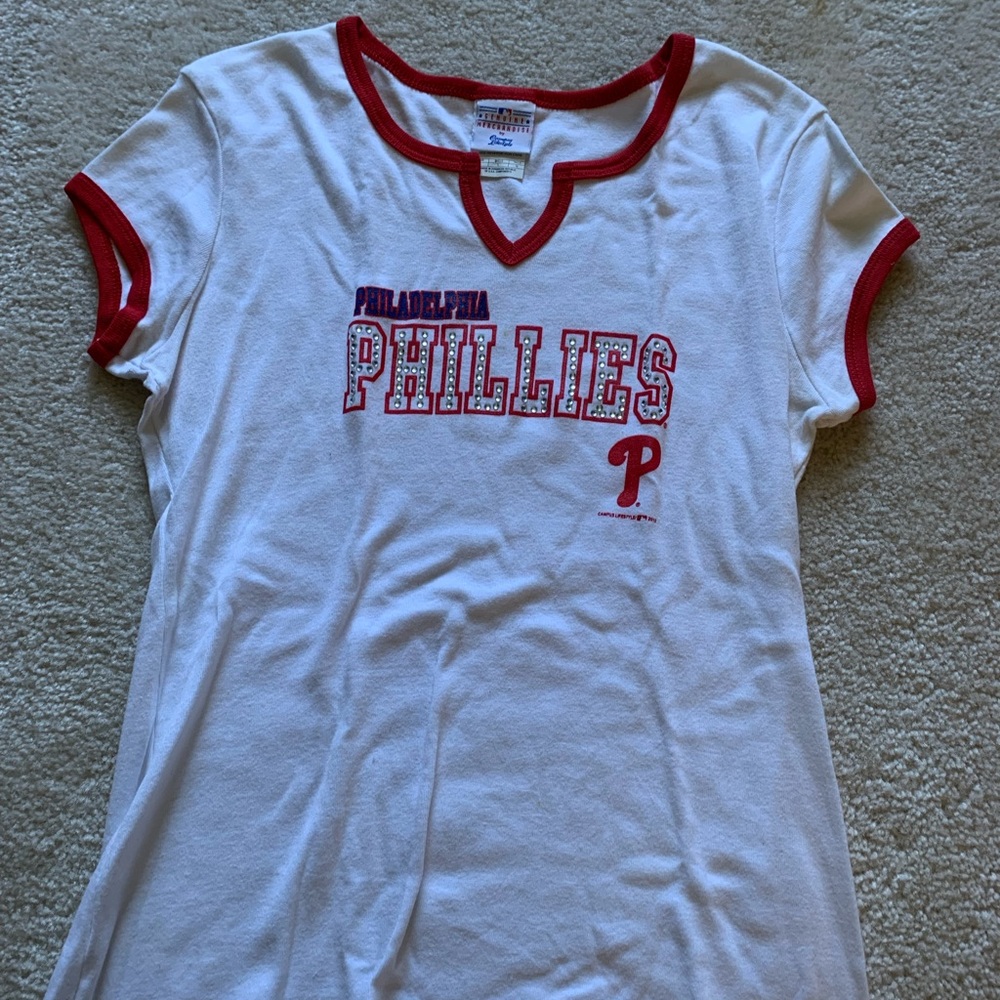 Phillies t-shirt